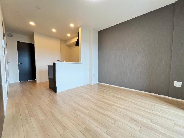 物件内観写真6　(リビング)