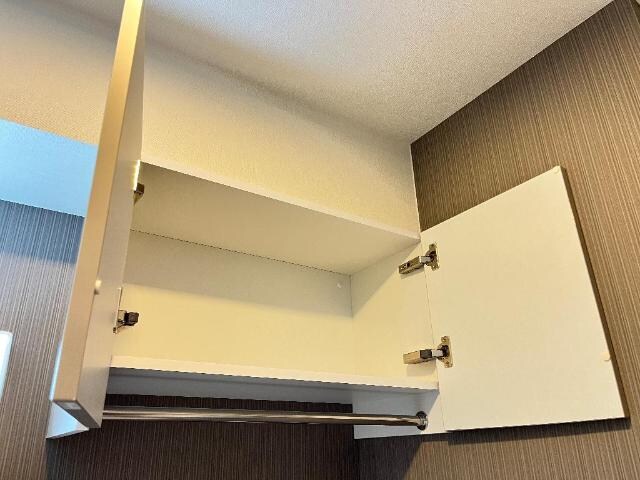 物件内観写真25　(洗面)