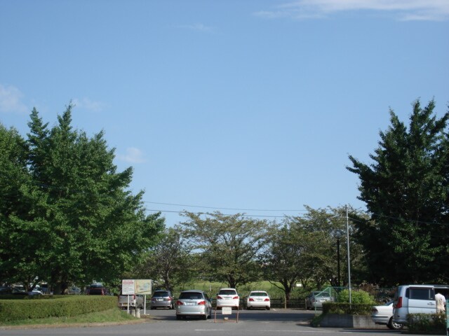 物件内観写真26　(乙戸沼公園まで1，596ｍ)