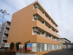 パレス天久保外観写真