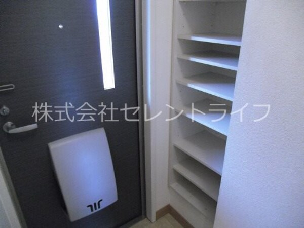 収納(シューズボックス)
