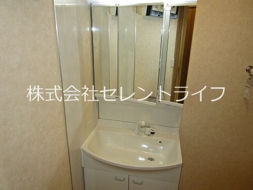 物件内観写真10　(洗髪洗面台)