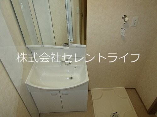 物件内観写真18　(洗髪洗面台)