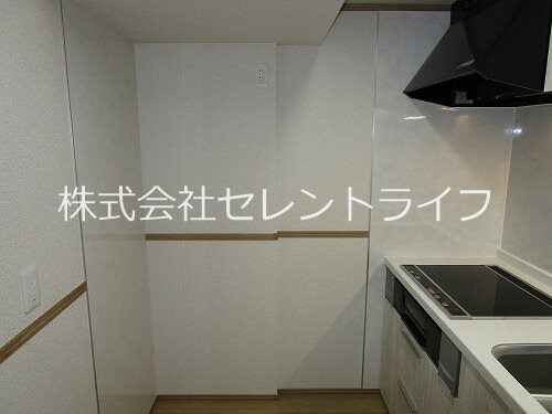 物件内観写真32　(キッチンスペース)