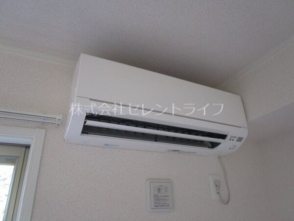 その他設備(洋室エアコン)