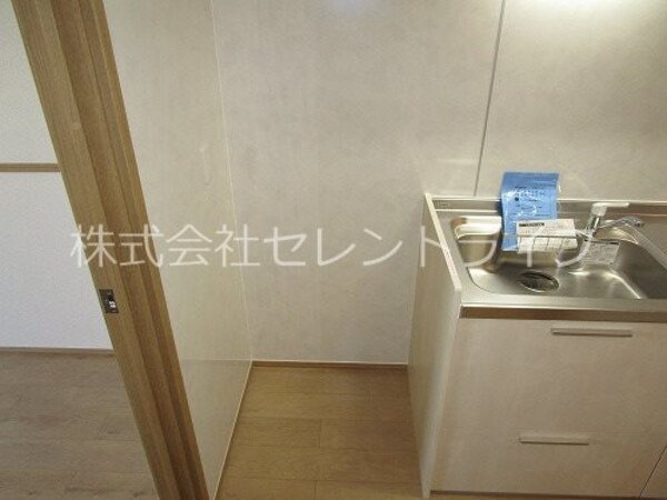 キッチン(冷蔵庫置き場)