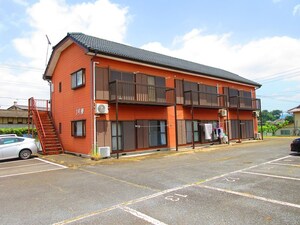 初期費用ゼロ円　ローズナミキ5号棟外観写真