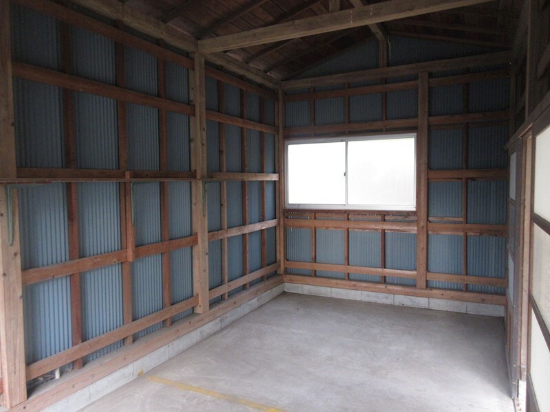 物件内観写真16　(倉庫)