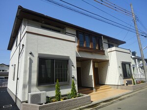 カルテット外観写真