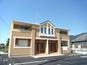 リトル　ブラウニ－外観写真