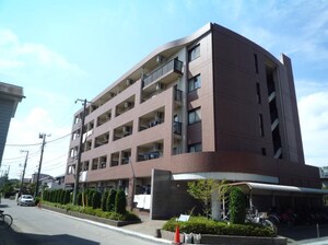 パルシャス東外観写真