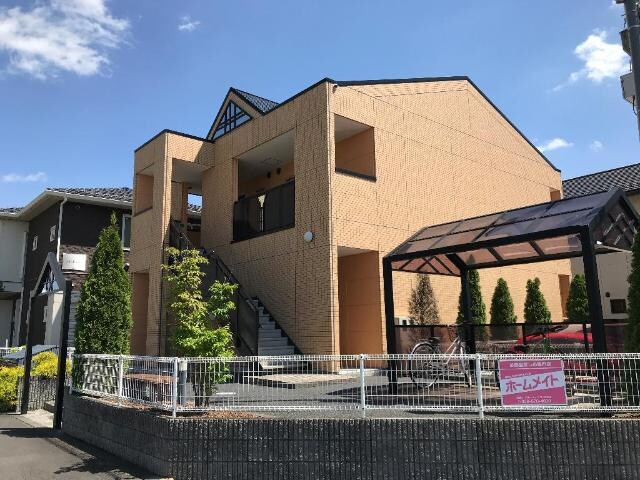 プティシャトーの物件外観写真