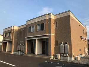 アーバングレイス外観写真
