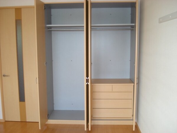 収納(クローゼット)