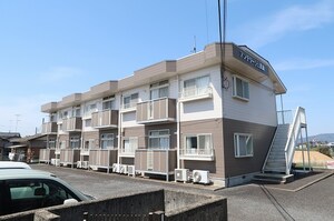 アンテリージェ真鍋外観写真