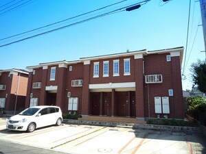 アルカンシェル東台　Ｂ棟外観写真