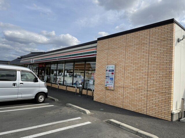 物件内観写真15　(セブン-イレブン 土浦乙戸店まで700m)