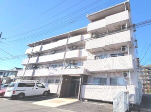 パークロイヤルマンション外観写真
