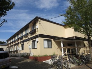 コンラッド外観写真