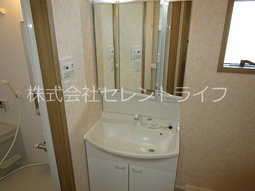 物件内観写真25　(洗髪洗面化粧台)