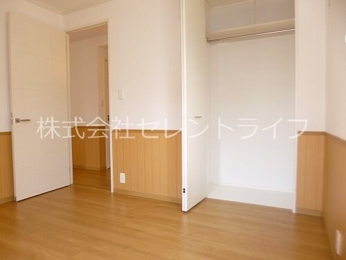 物件内観写真23　(洋室)