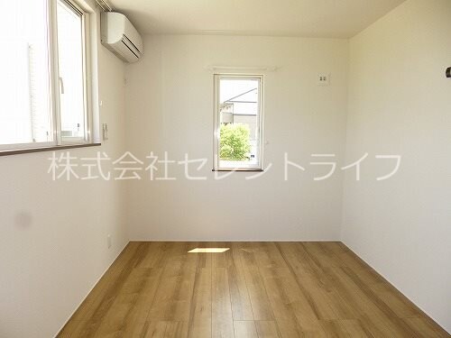 物件内観写真7　(北側洋室)