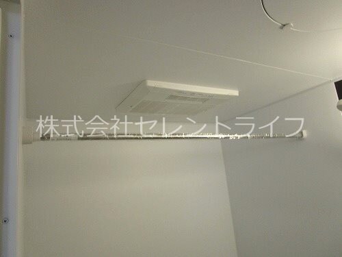 物件内観写真14　(暖房・涼風換気乾燥機)