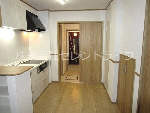 物件内観写真35　(キッチンスペース)