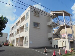 ゴールドハイツ外観写真