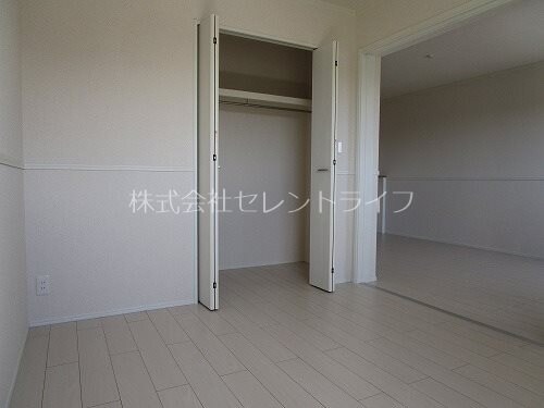 物件内観写真23　(洋室)