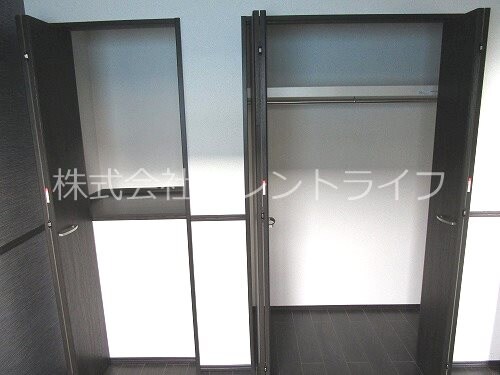 物件内観写真12　(洋室収納・クローゼット)