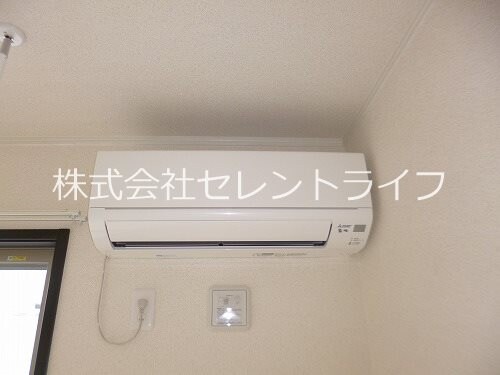 物件内観写真12　(エアコン)