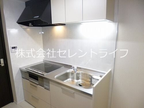 物件内観写真21　(システムキッチン下部)