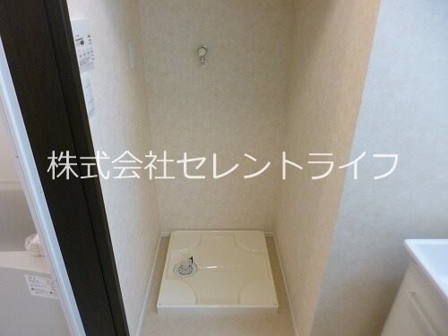 物件内観写真33　(洗濯機置き場)