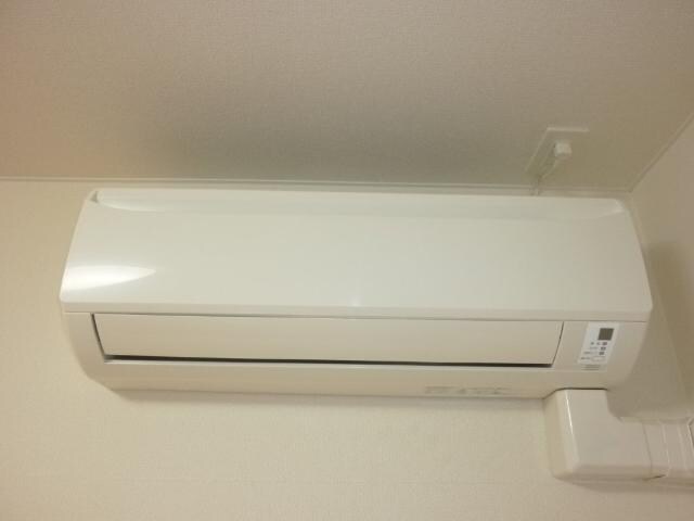 物件内観写真4　(エアコン)