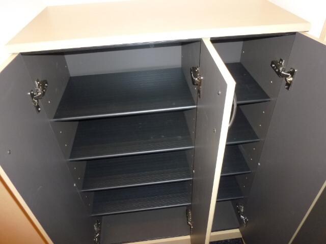 物件内観写真21　(下駄箱)