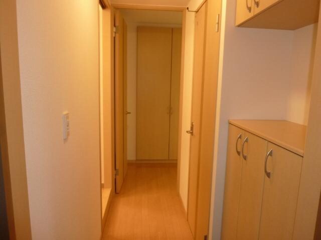 物件内観写真22　(廊下)