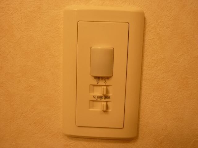 物件内観写真23　(人感センサー)