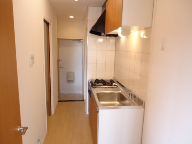 物件内観写真25　(キッチン～玄関)