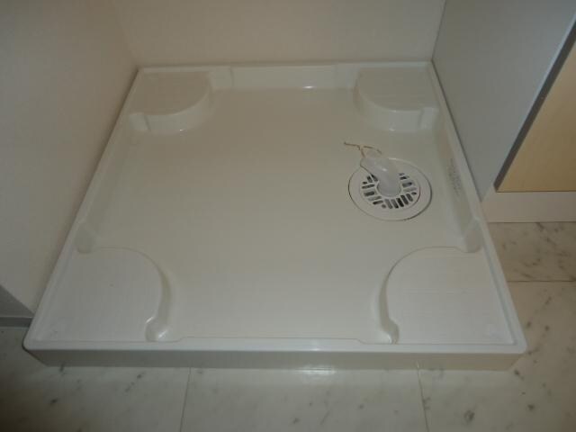 物件内観写真25　(洗濯機置場)