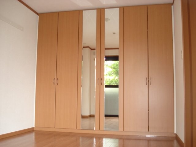 物件内観写真21　(洋室)