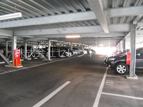 物件内観写真10　(自走式駐車場)