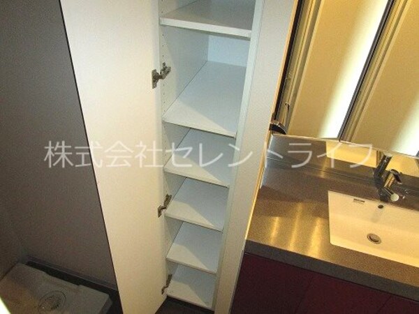 洗面所(洗面スペース週の内部)