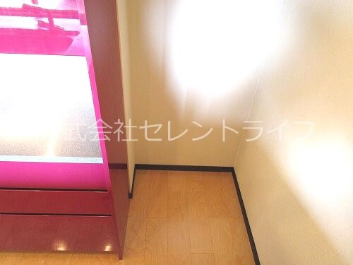 物件内観写真36　(冷蔵庫置き場)