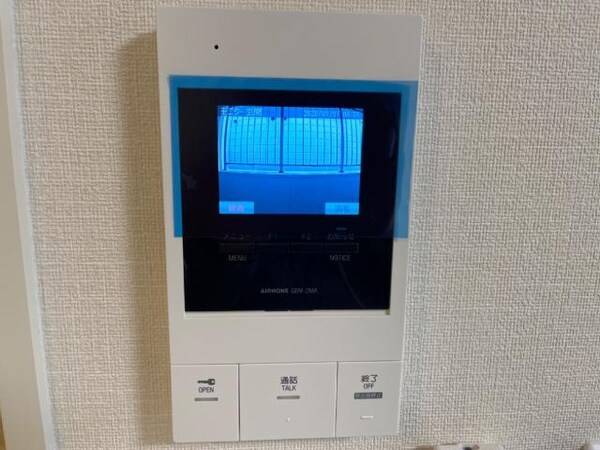 セキュリティ(カメラ付インターホン（イメージ）)