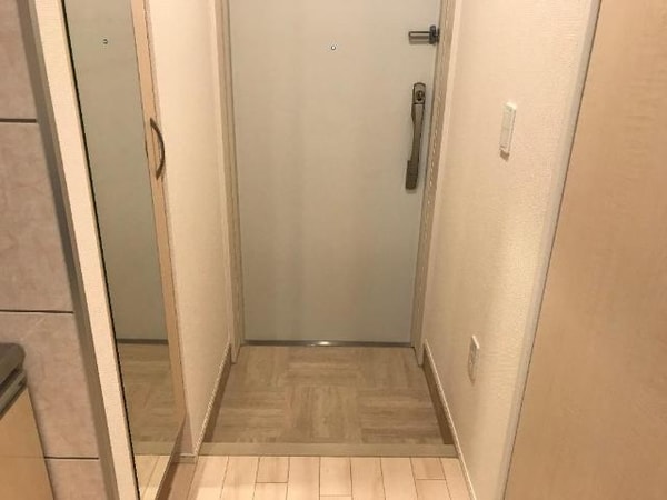 玄関(玄関)