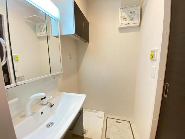 物件内観写真17　(洗面)