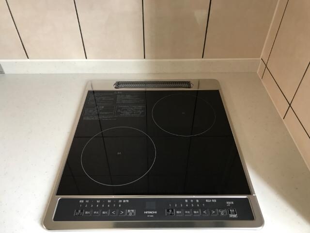 物件内観写真5　(IHヒーター（イメージ）)