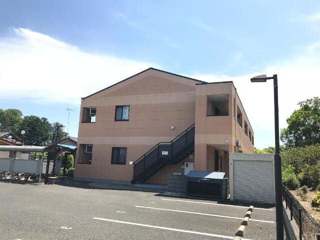 物件外観写真1　(外観写真（昼）)