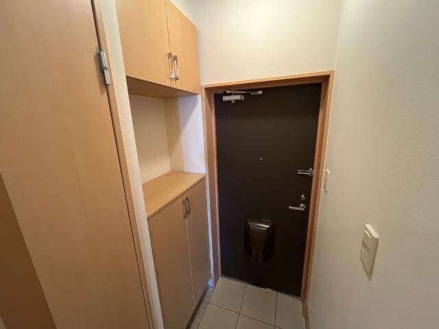 物件内観写真13　(下駄箱)